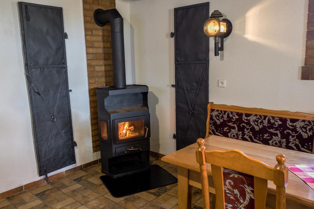 Hostal Stovka Božanov Exterior foto